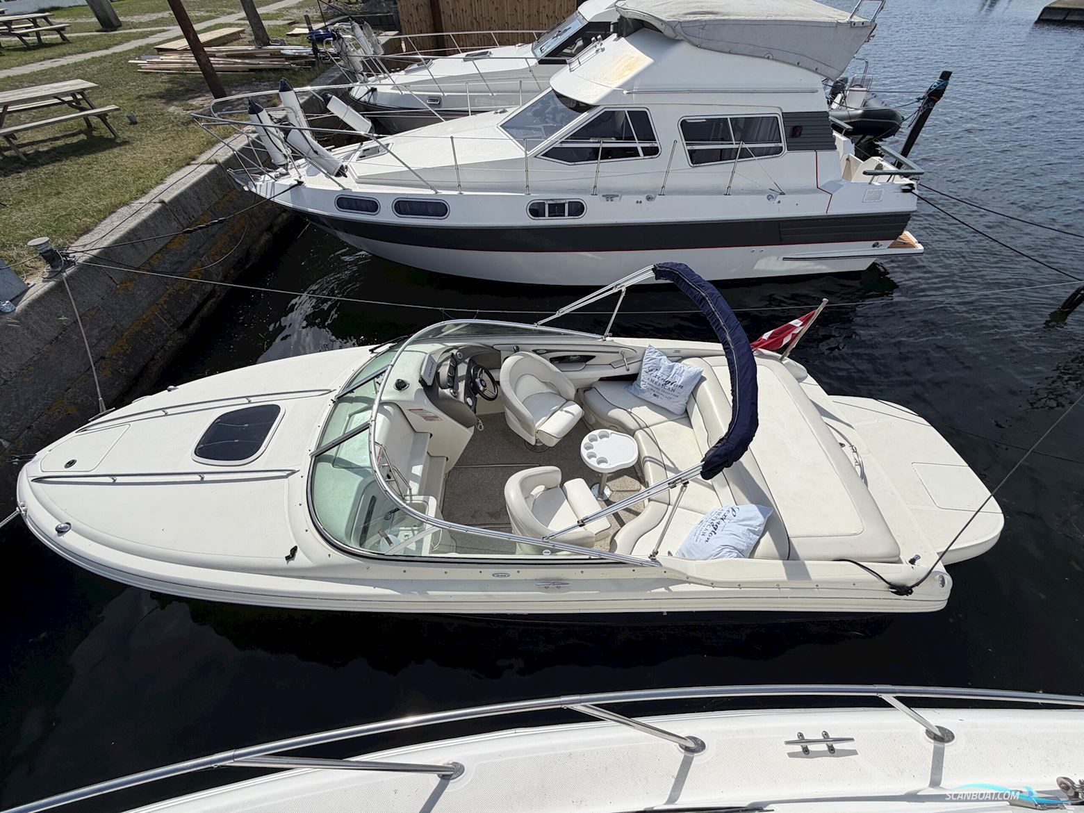 Sea Ray 240 Sun Sport