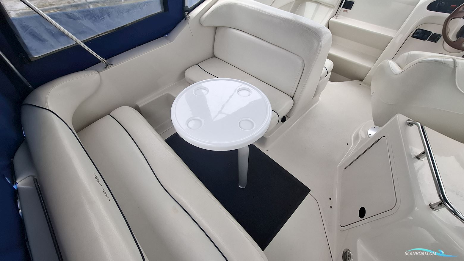 Sea Ray 240 Sundancer