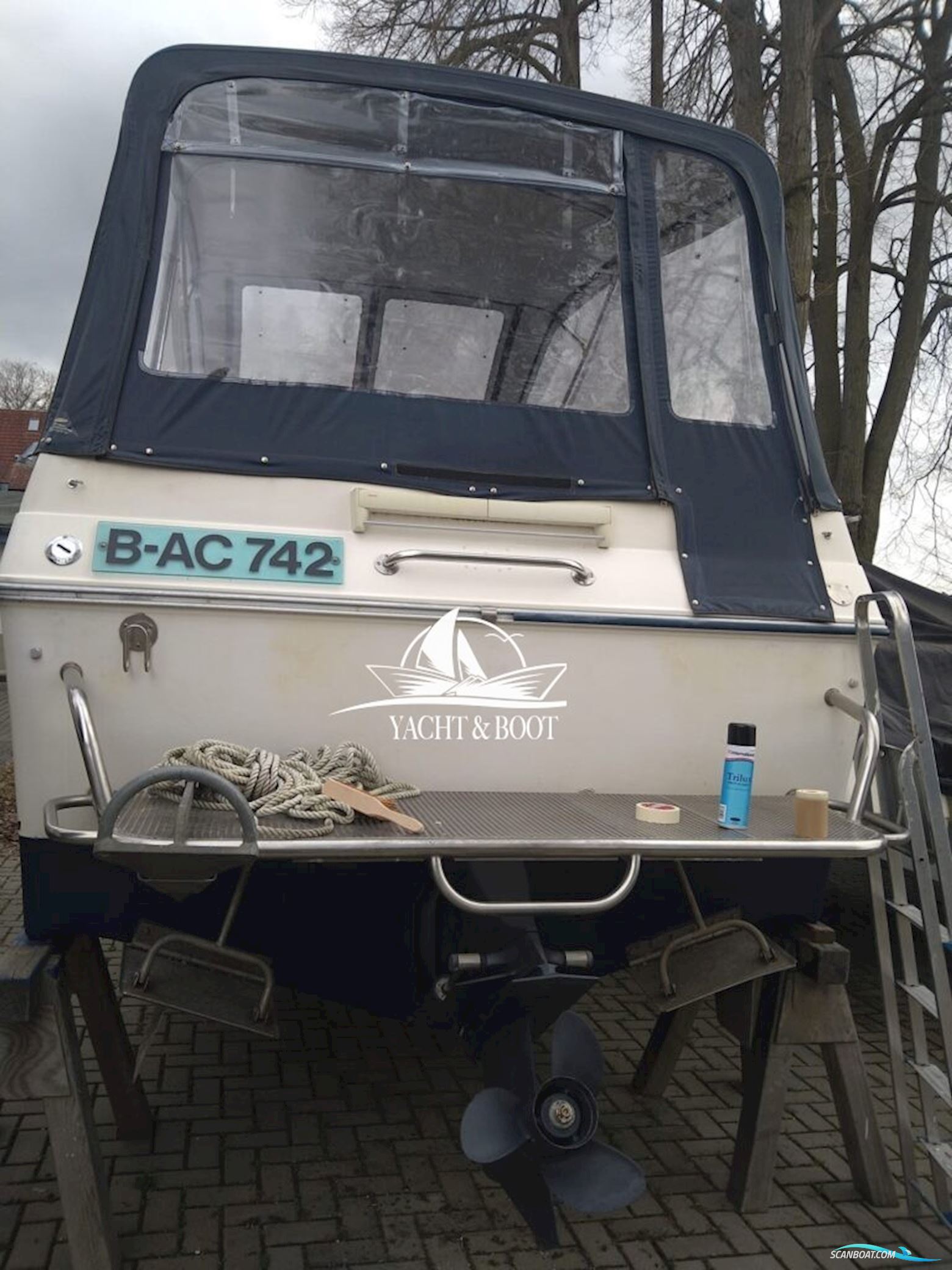 Sea Ray 250 DA