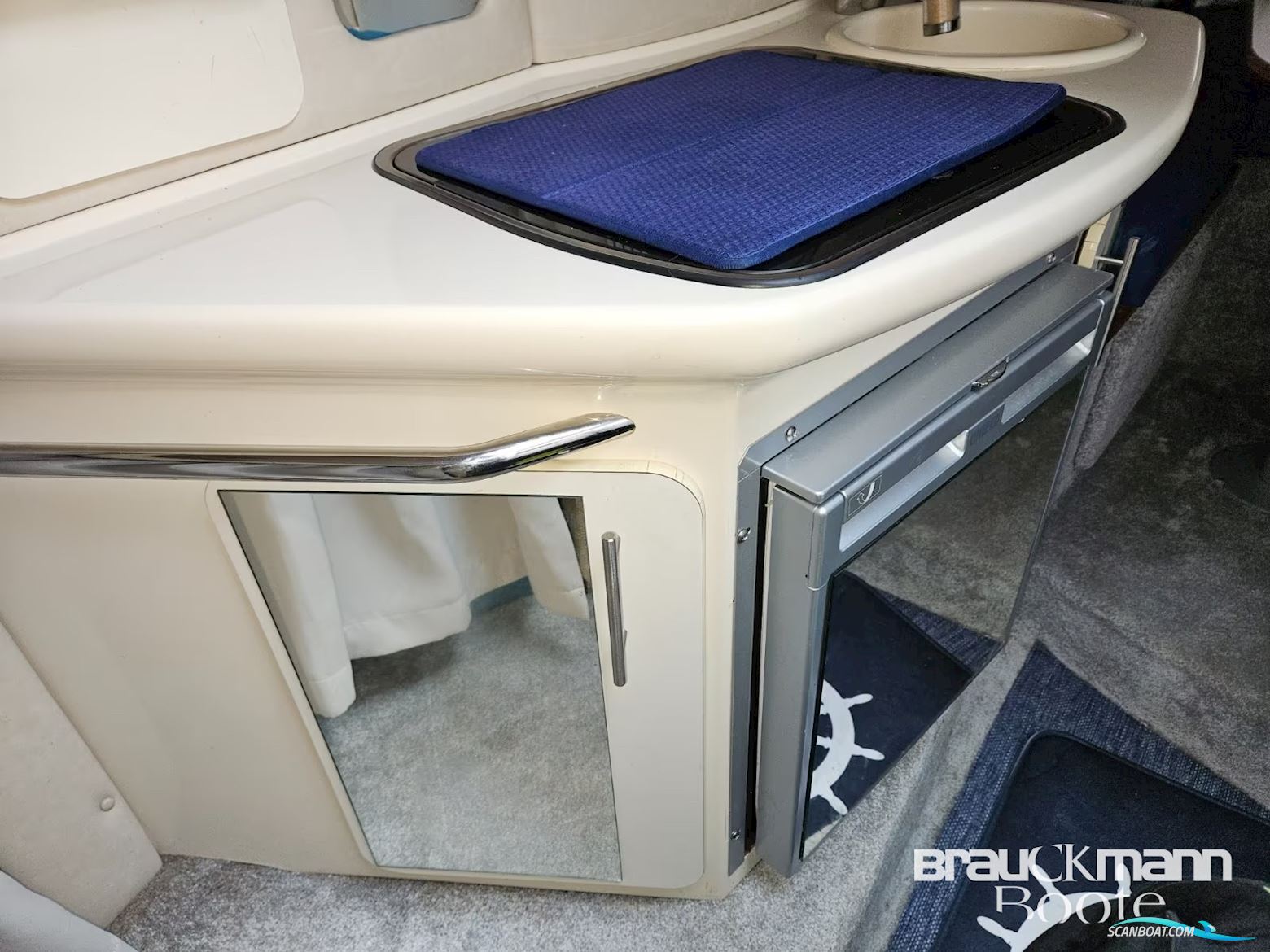 Sea Ray 250 DA