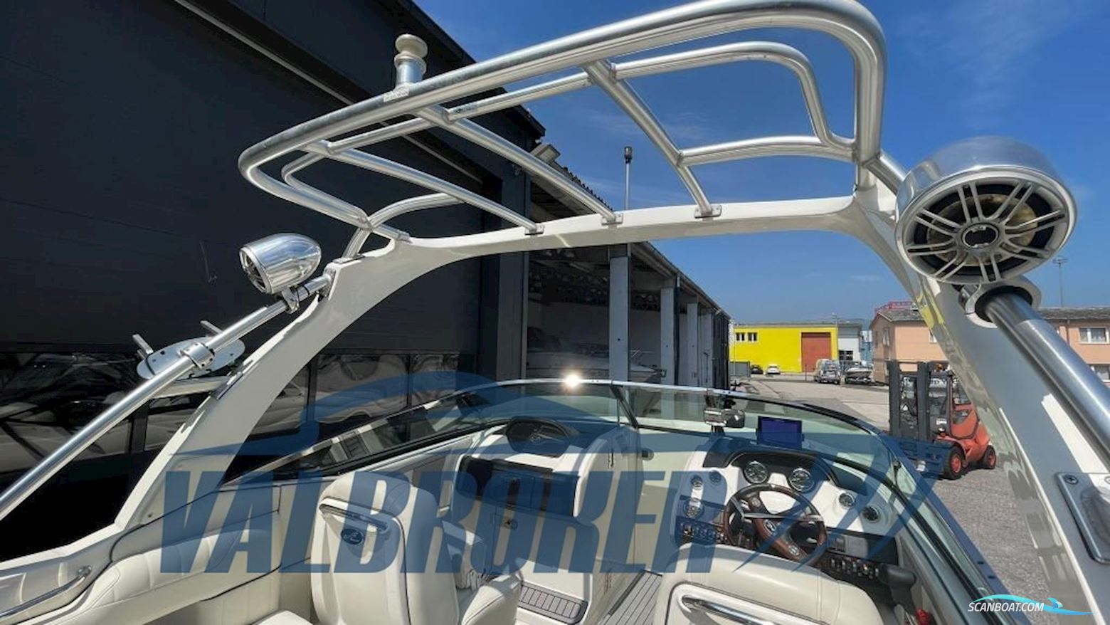 Sea Ray 250 SLX