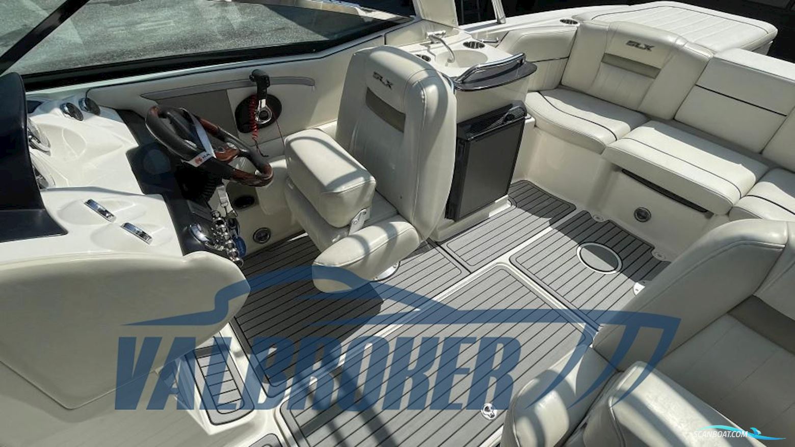 Sea Ray 250 SLX