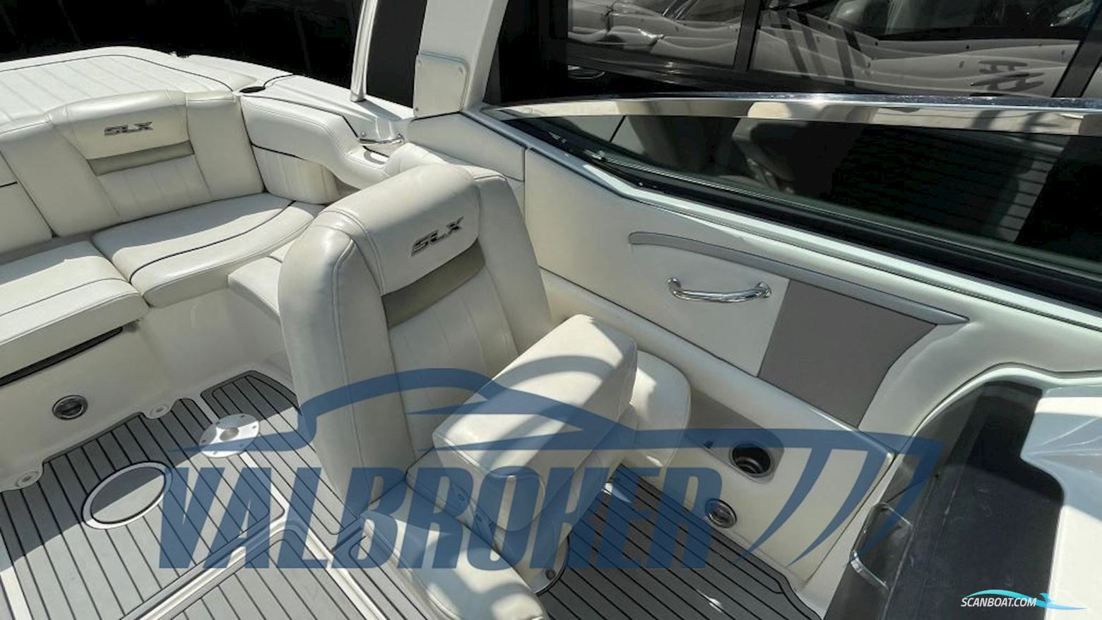 Sea Ray 250 SLX