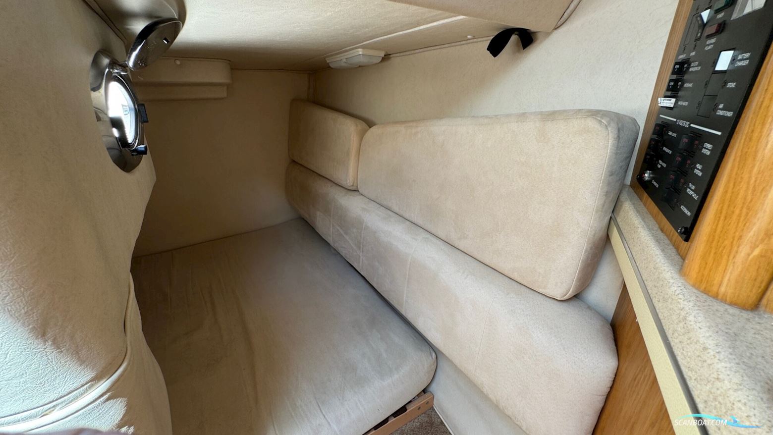 Sea Ray 255 Sundancer