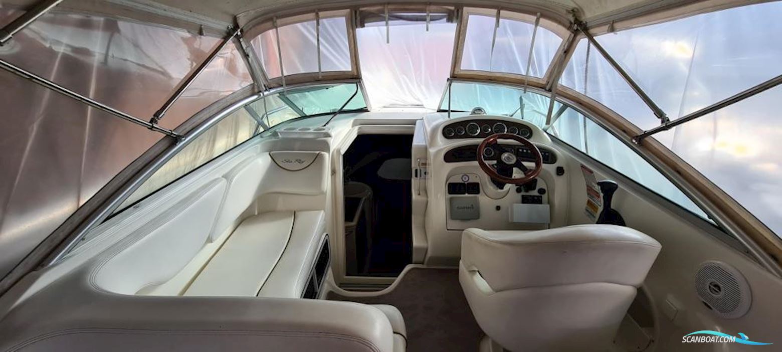 Sea Ray 260 DA Sundancer