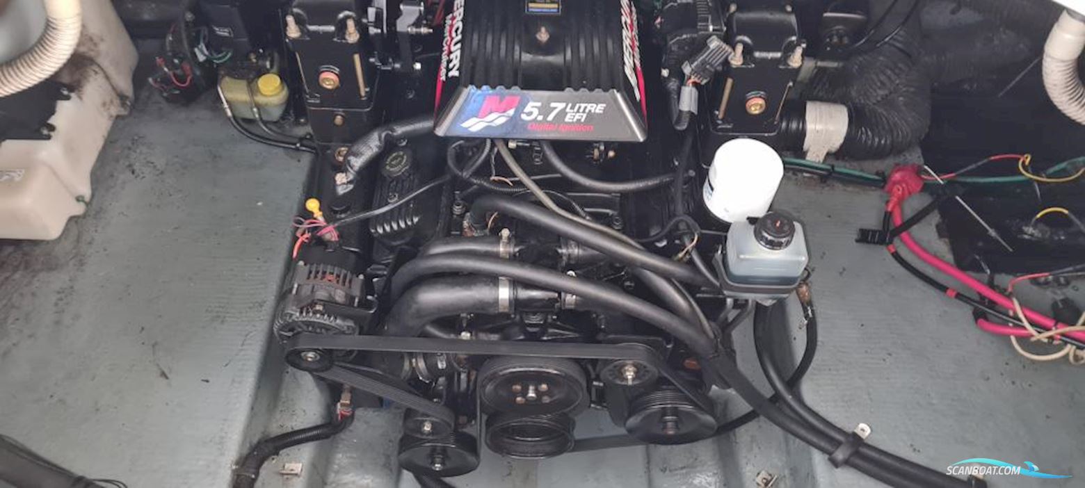 Sea Ray 260 DA Sundancer