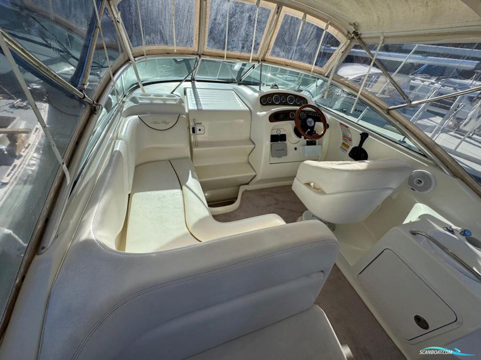 Sea Ray 260 Sundancer
