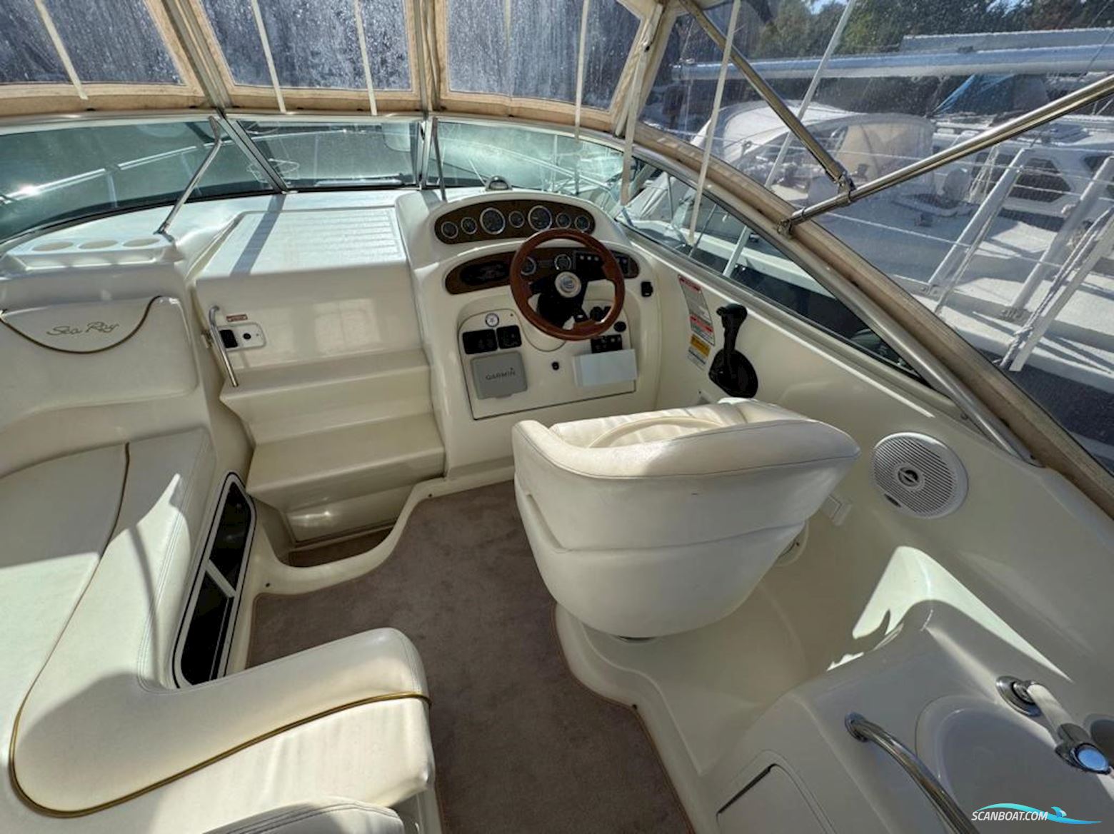 Sea Ray 260 Sundancer