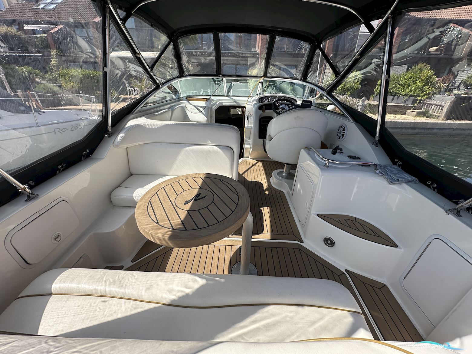 Sea Ray 260 Sundancer