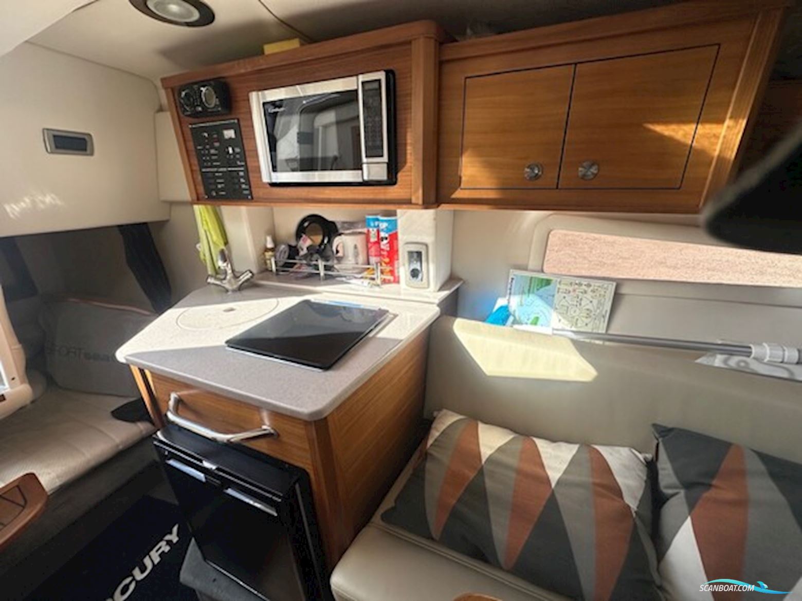Sea Ray 265 Sundancer 2015 – Mercruiser 350 Mag Dts – 343,9 Timer