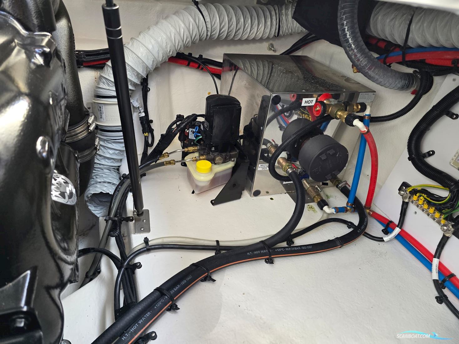 Sea Ray 265 Sundancer