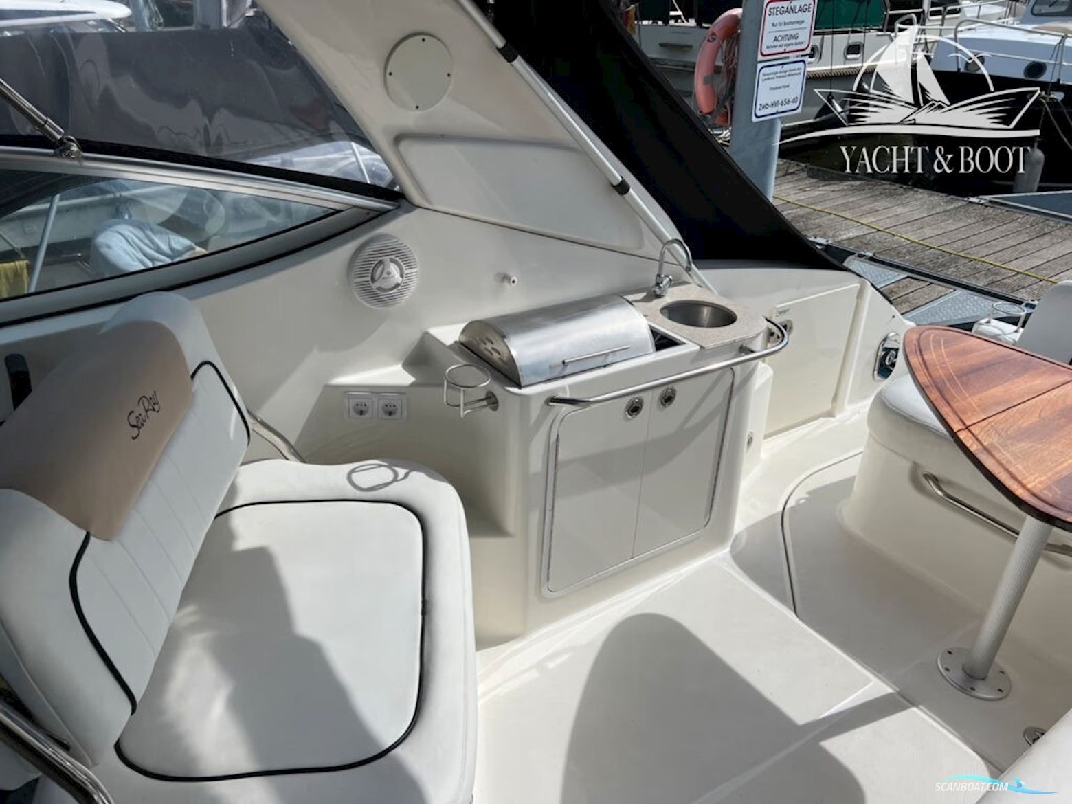 Sea Ray 270 Sundancer DA