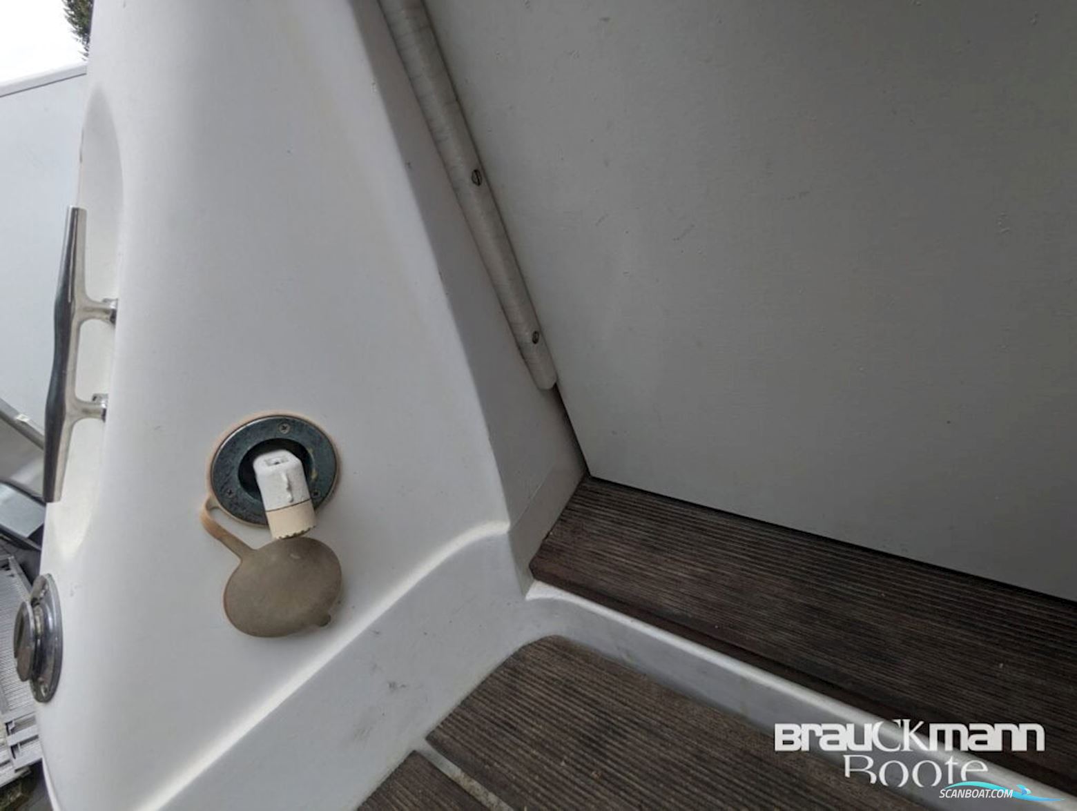 Sea Ray 270 Weekender