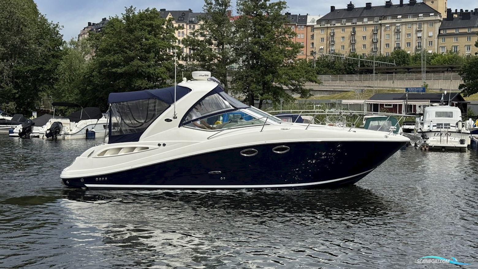 Sea Ray 290 Sundancer Motorbåt 2006, med 2 x Mercruiser motor, Sverige