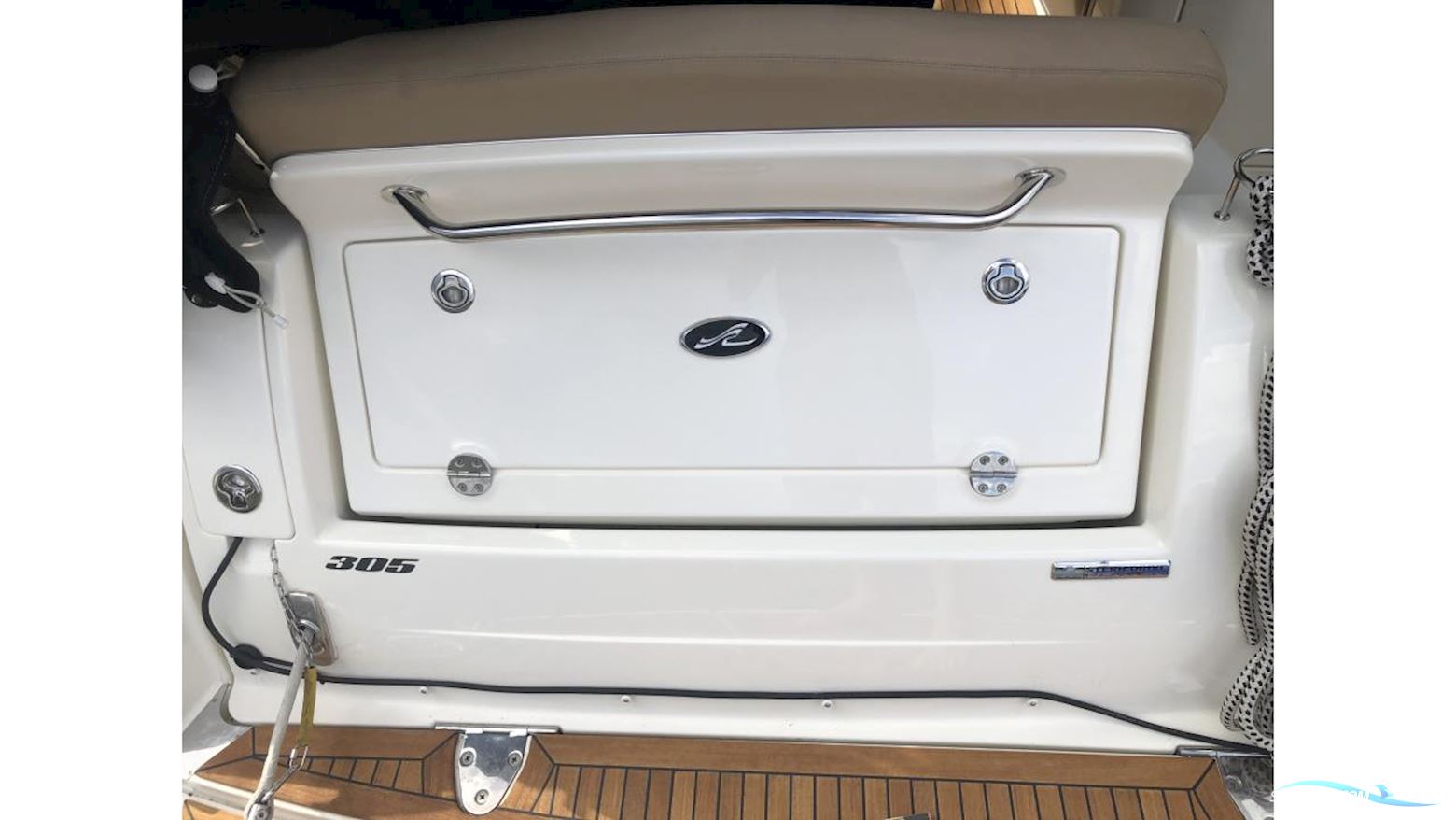 Sea Ray 305 Sundancer