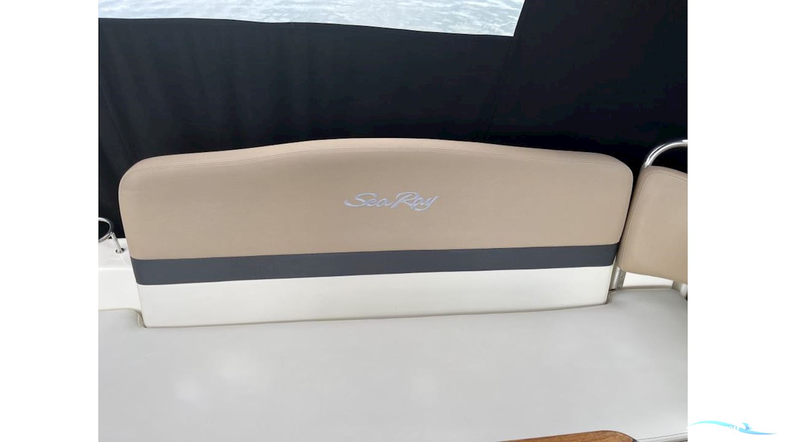 Sea Ray 305 Sundancer
