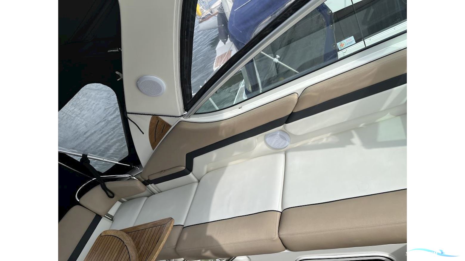 Sea Ray 305 Sundancer