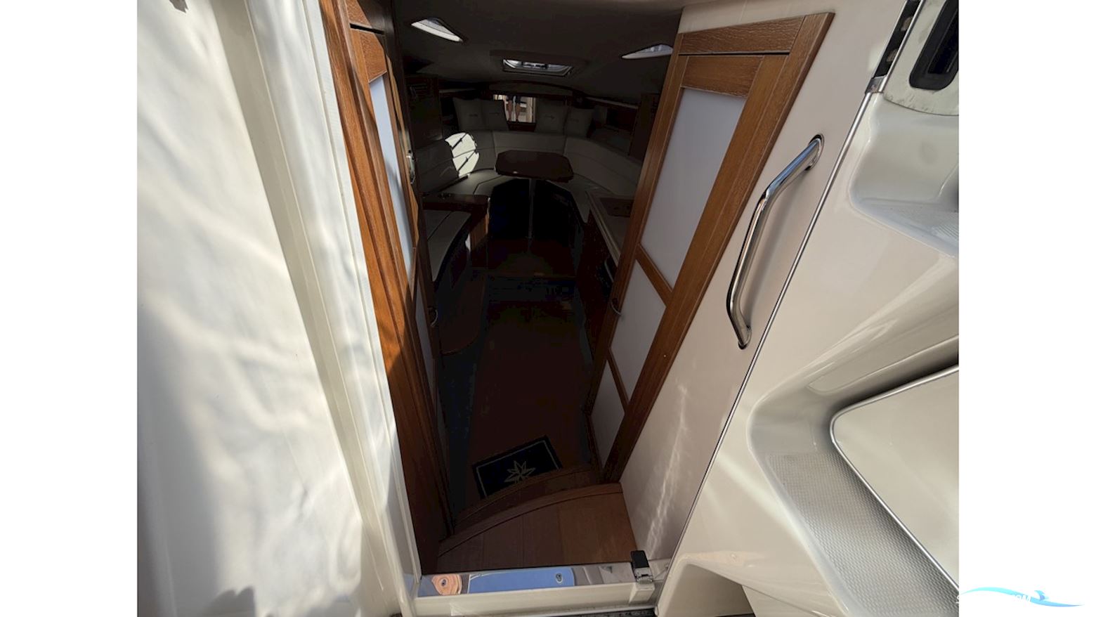 Sea Ray 305 SUNDANCER
