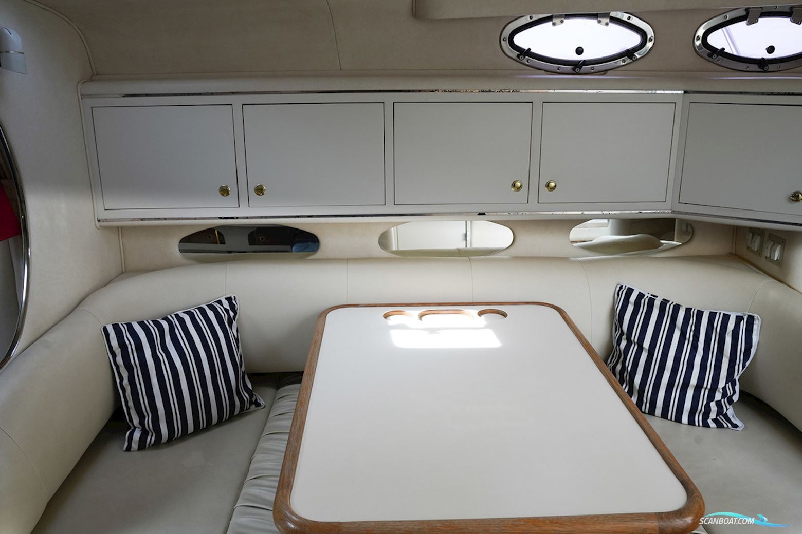 Sea Ray 310 Sundancer