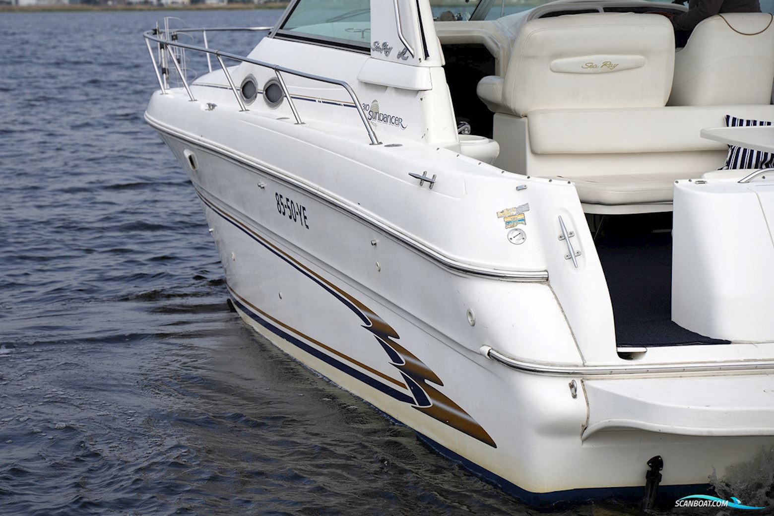 Sea Ray 310 Sundancer