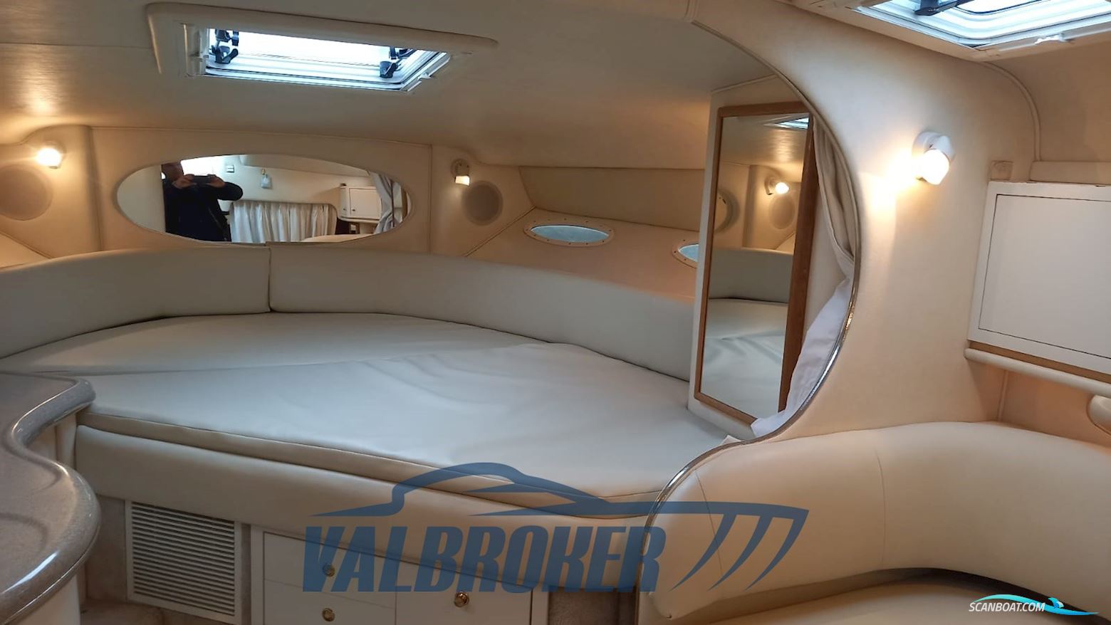 Sea Ray 310 Sundancer