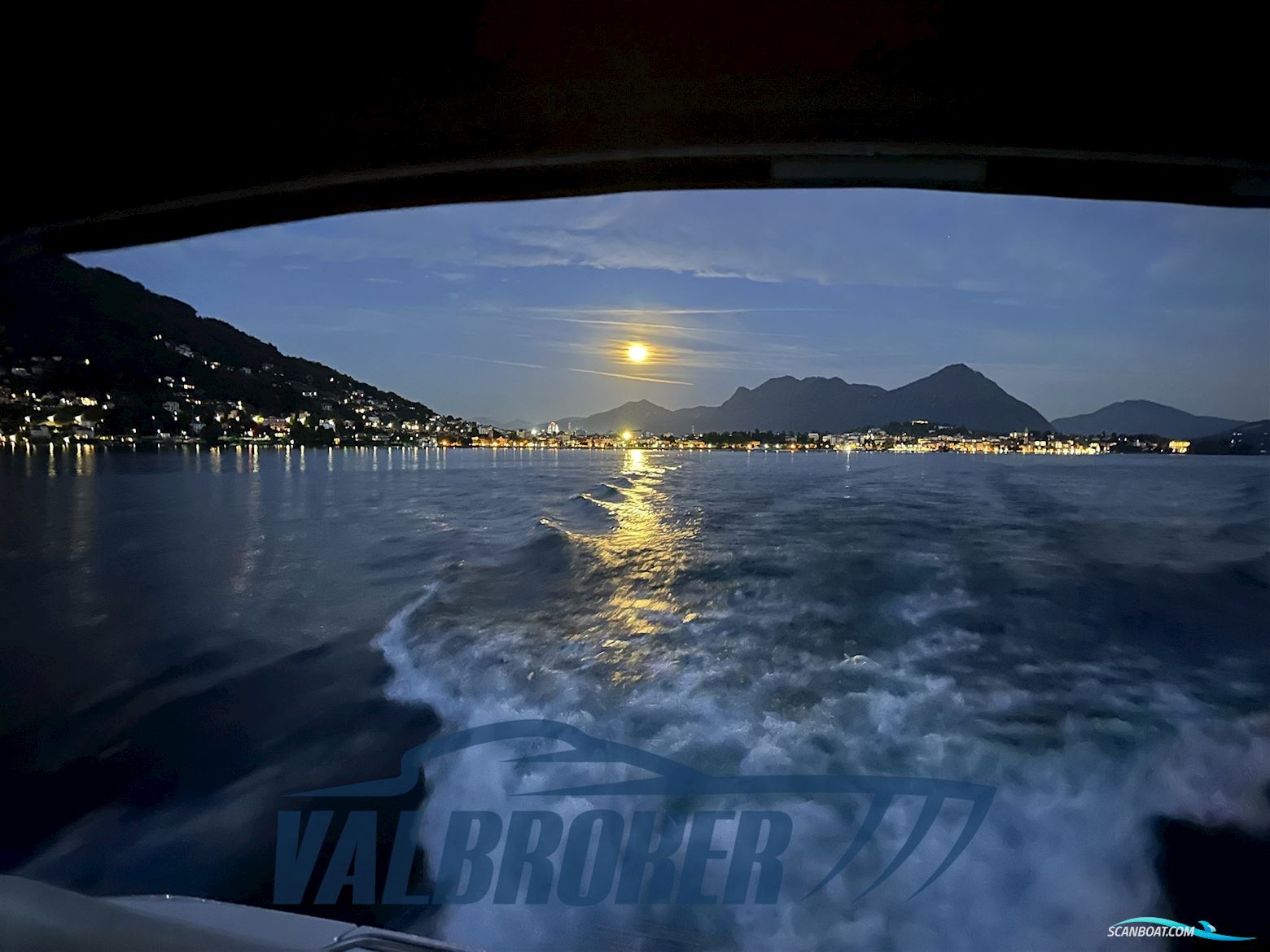 Sea Ray 310 Sundancer