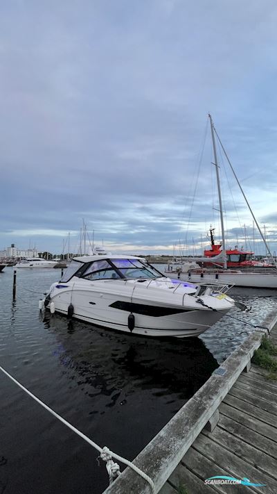 Sea Ray 320 Sundancer OB Motorbåt 2021, med Mercury motor, Danmark