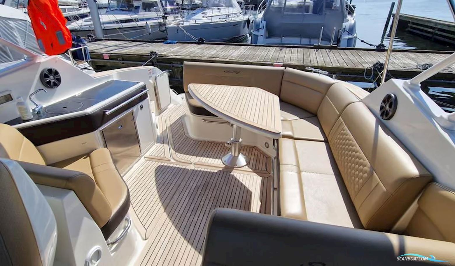 Sea Ray 320 Sundancer