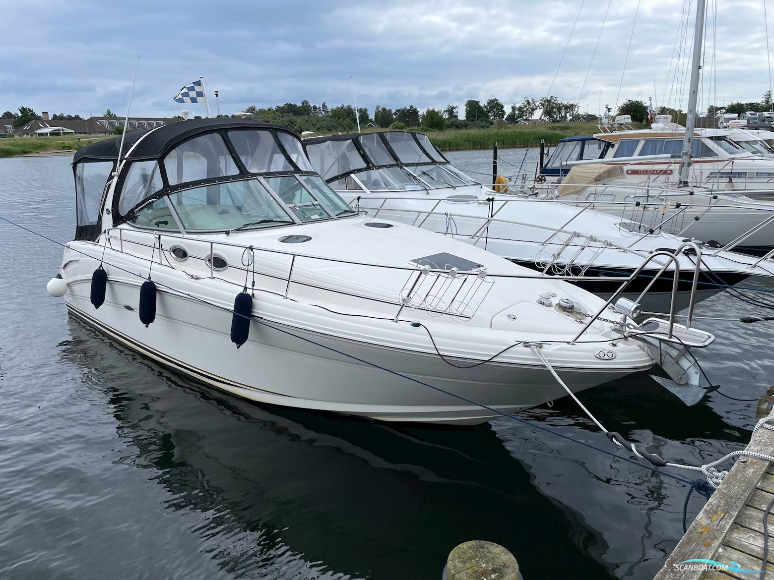Sea Ray 335 Sundancer Motorbåt 2003, med Mercruiser motor, Danmark