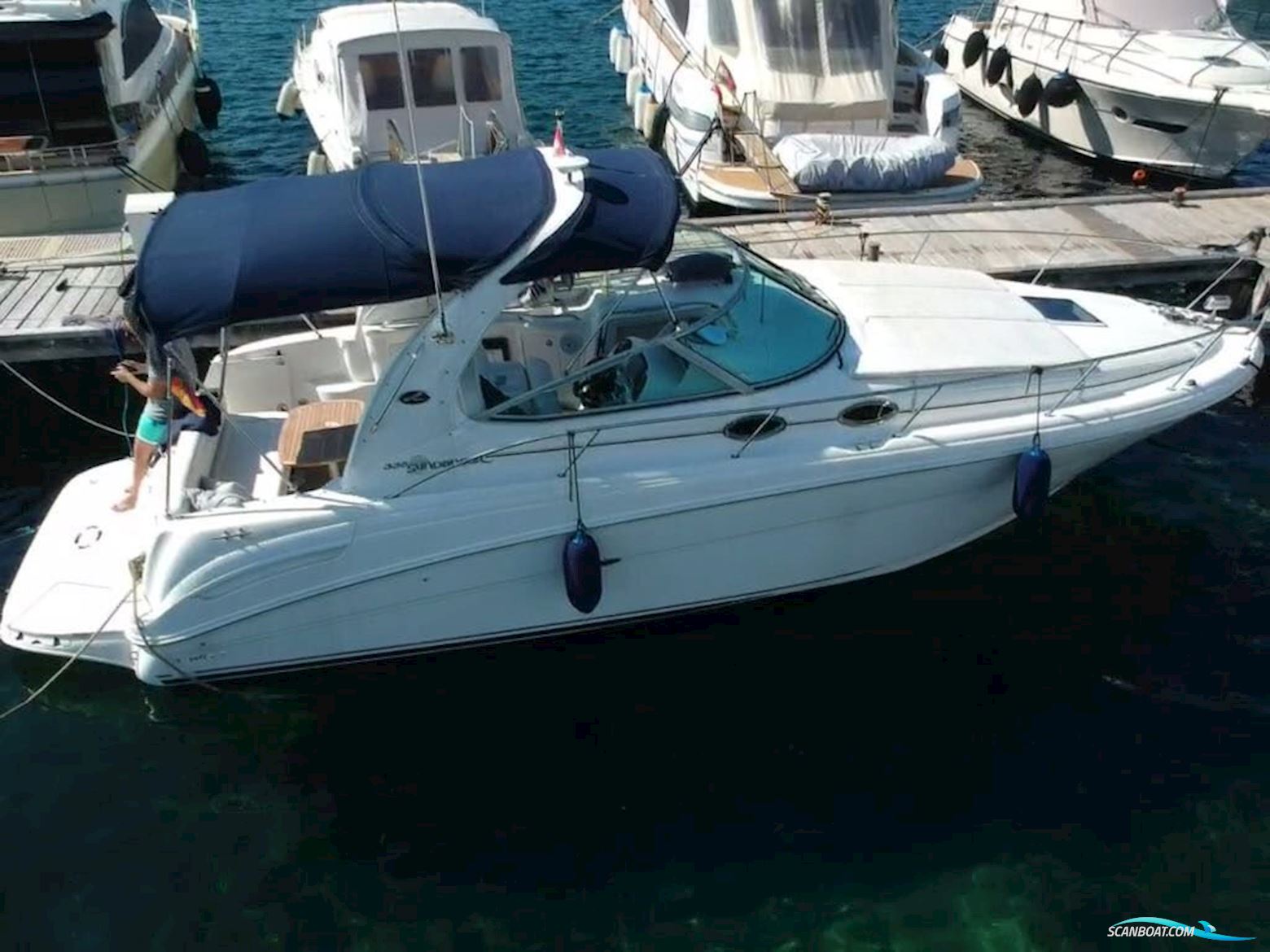 Sea Ray 335 Sundancer