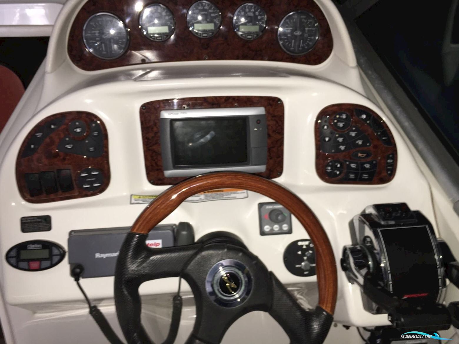 Sea Ray 335 Sundancer
