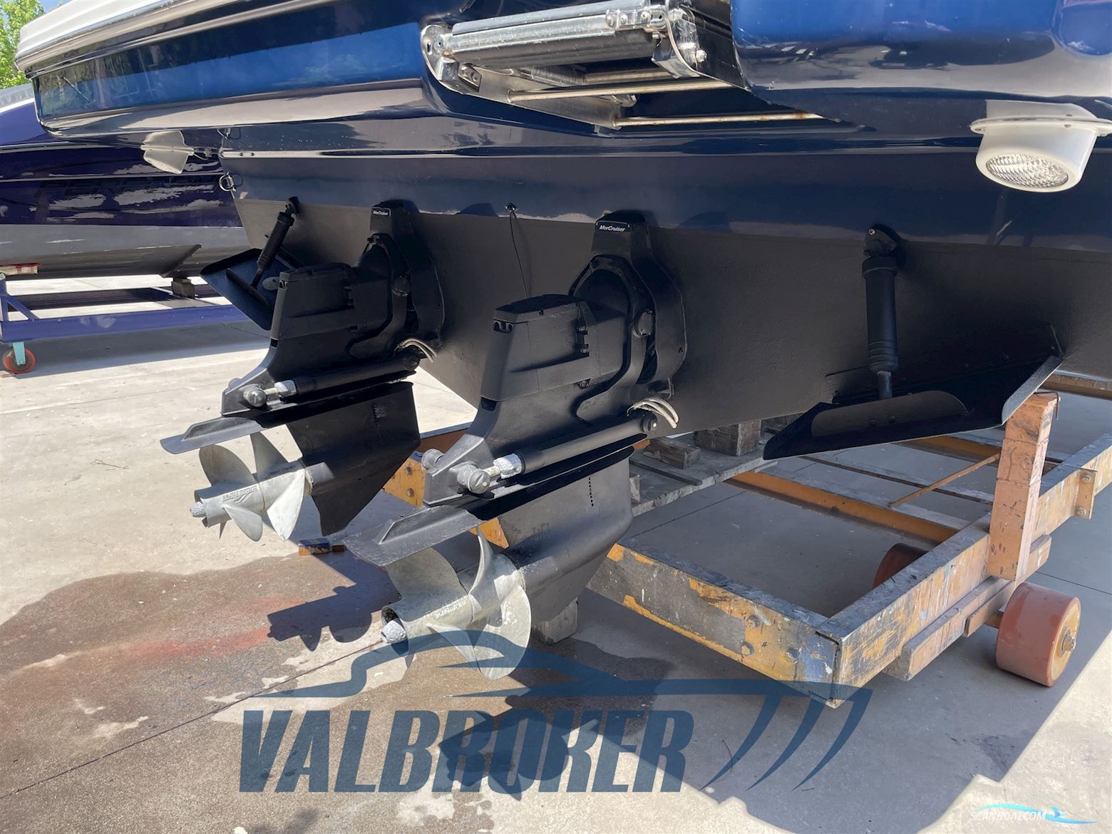 Sea Ray 355 DA SUNDANCER