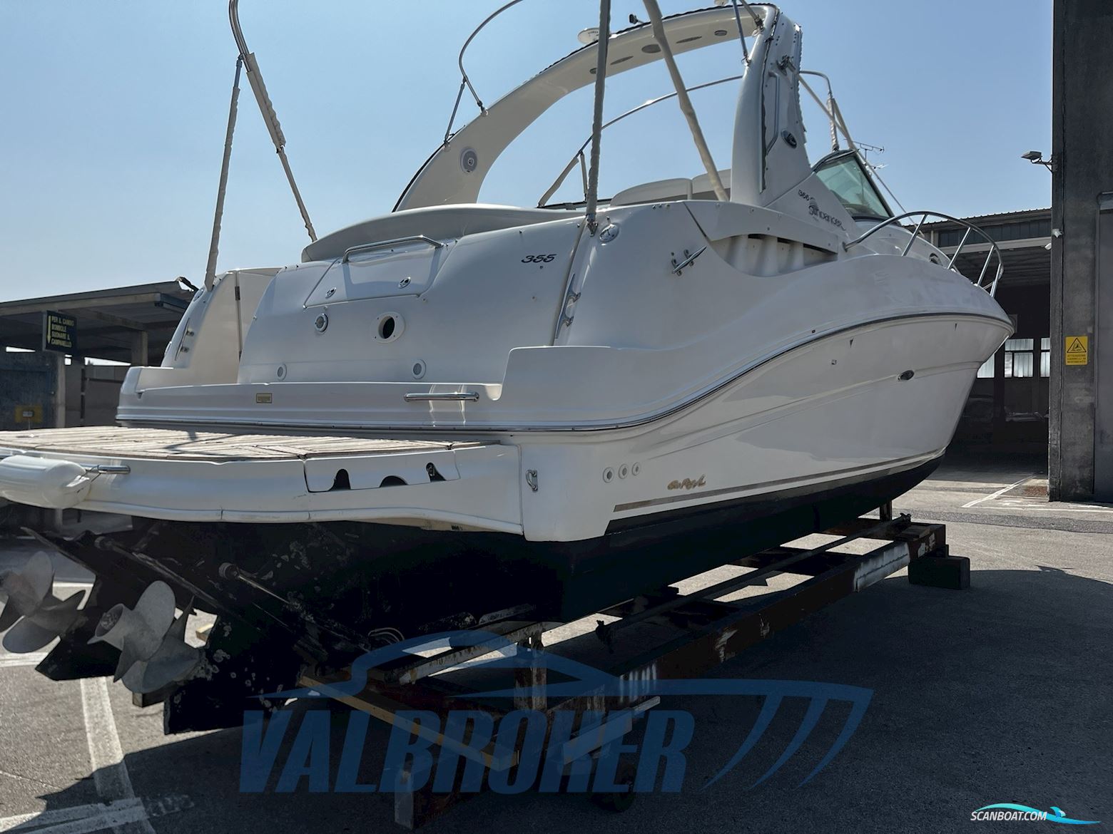 Sea Ray 355 DA SUNDANCER
