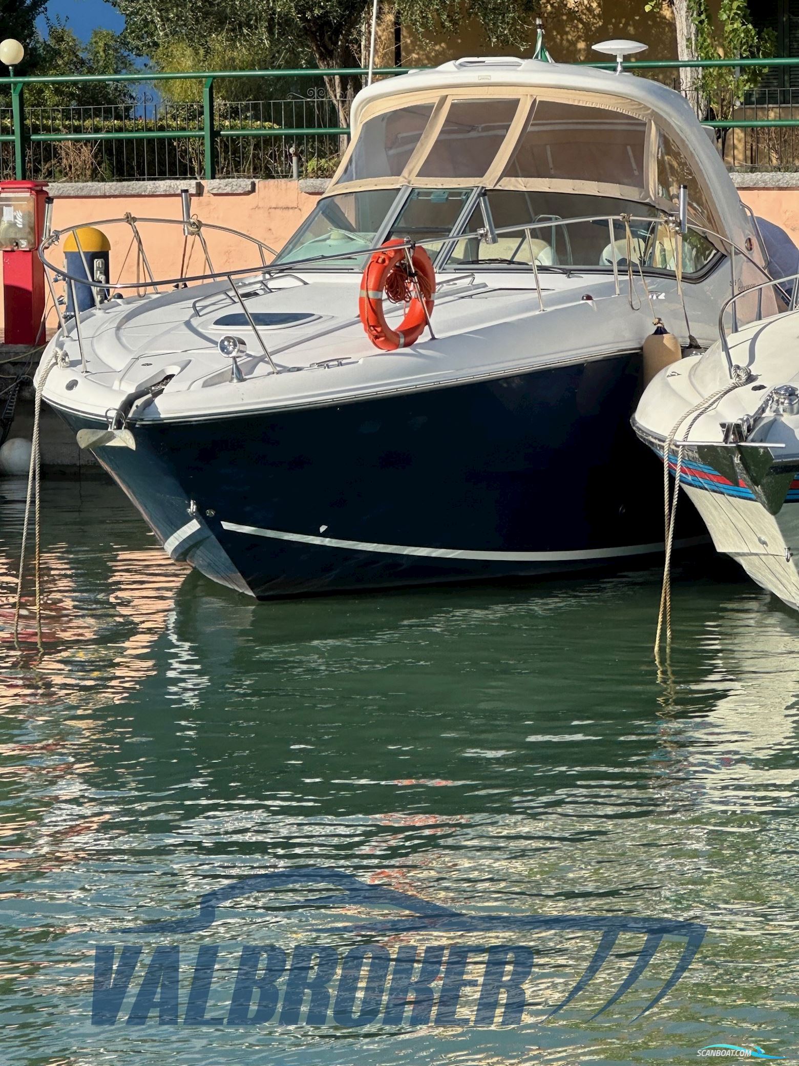Sea Ray 355 DA Sundancer