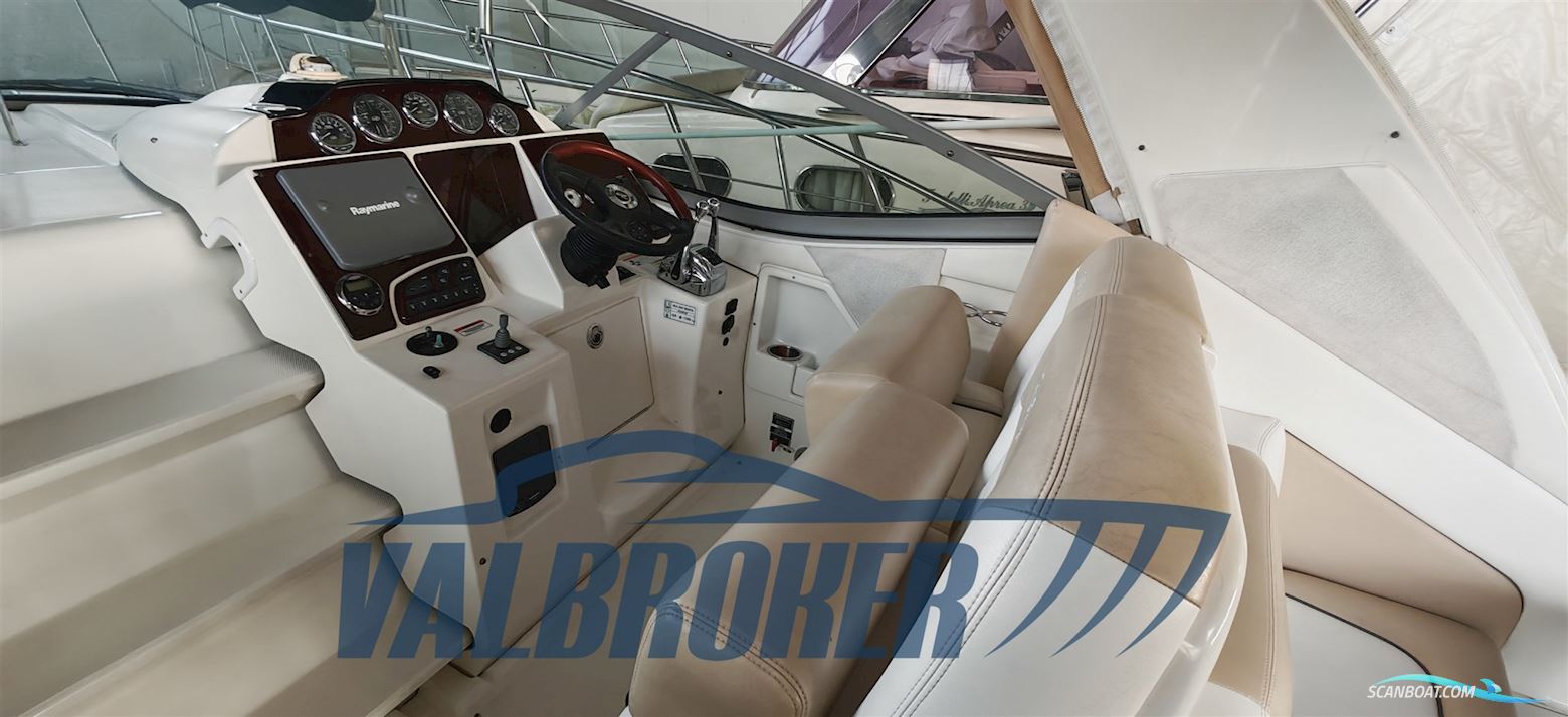 Sea Ray 355 DA Sundancer