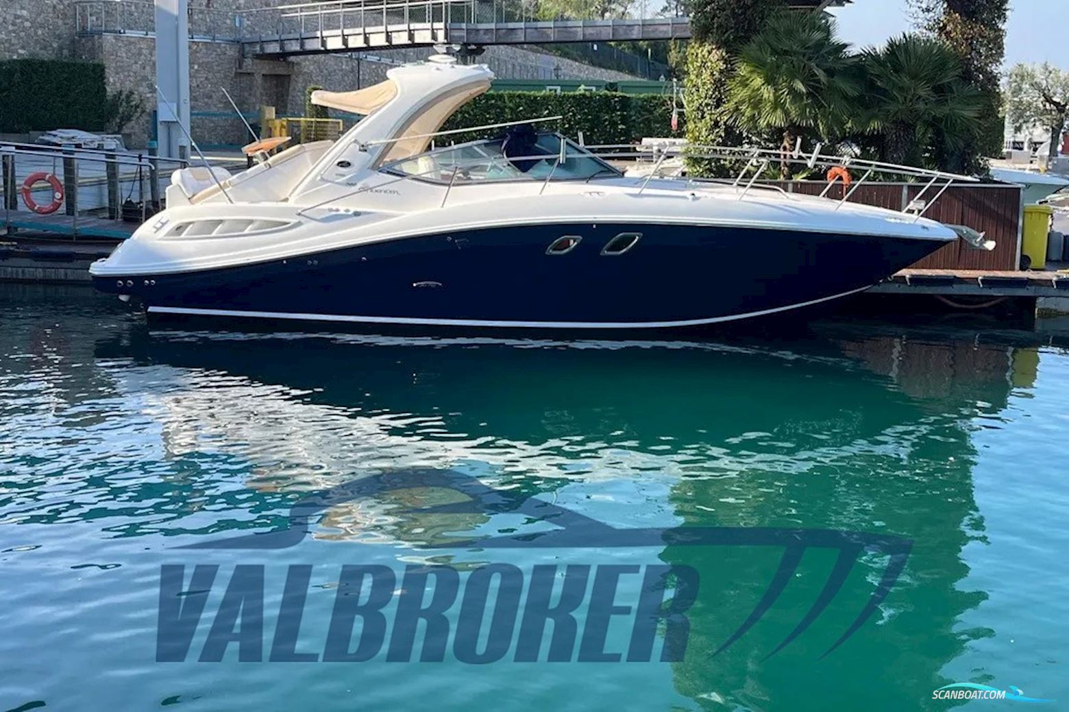 Sea Ray 355 DA Sundancer