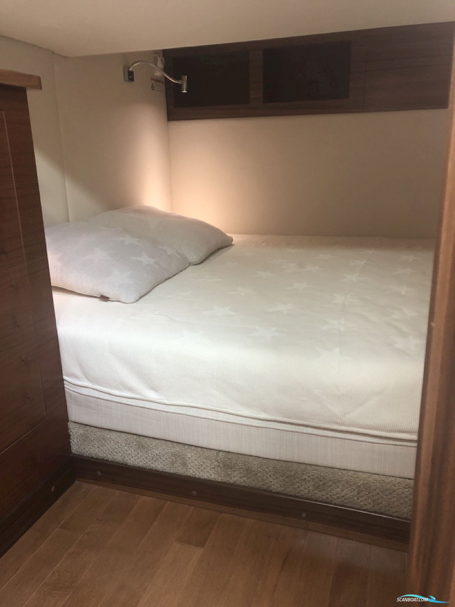 Sea Ray 355 DA Sundancer