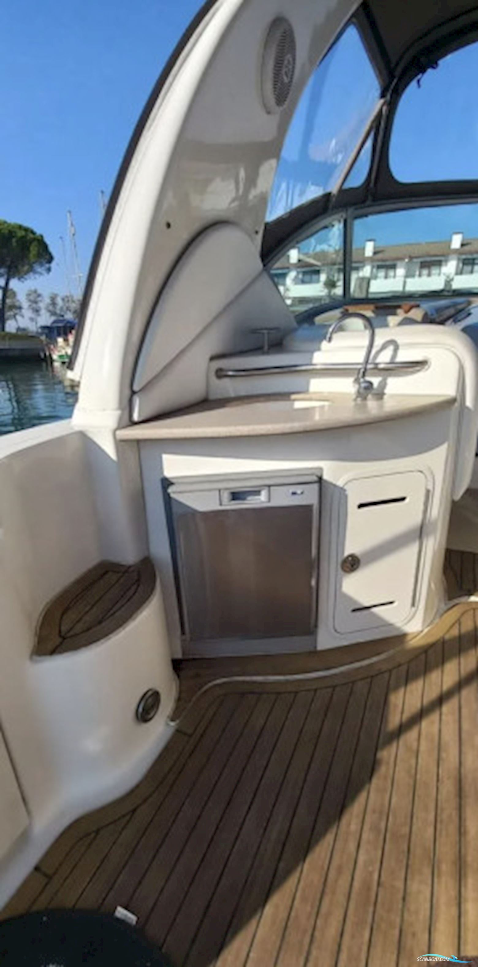 Sea Ray 355 Sundancer