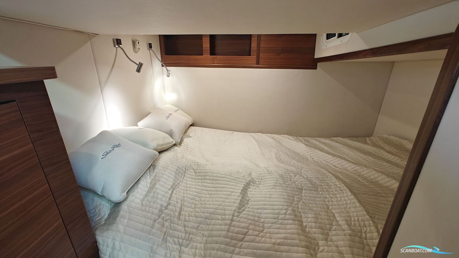 Sea Ray 355 Sundancer