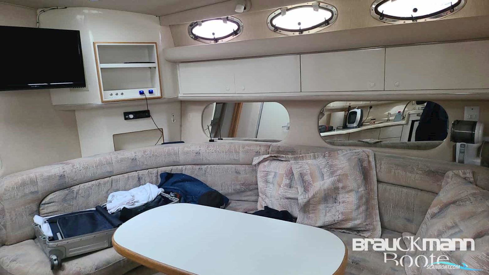 Sea Ray 37
