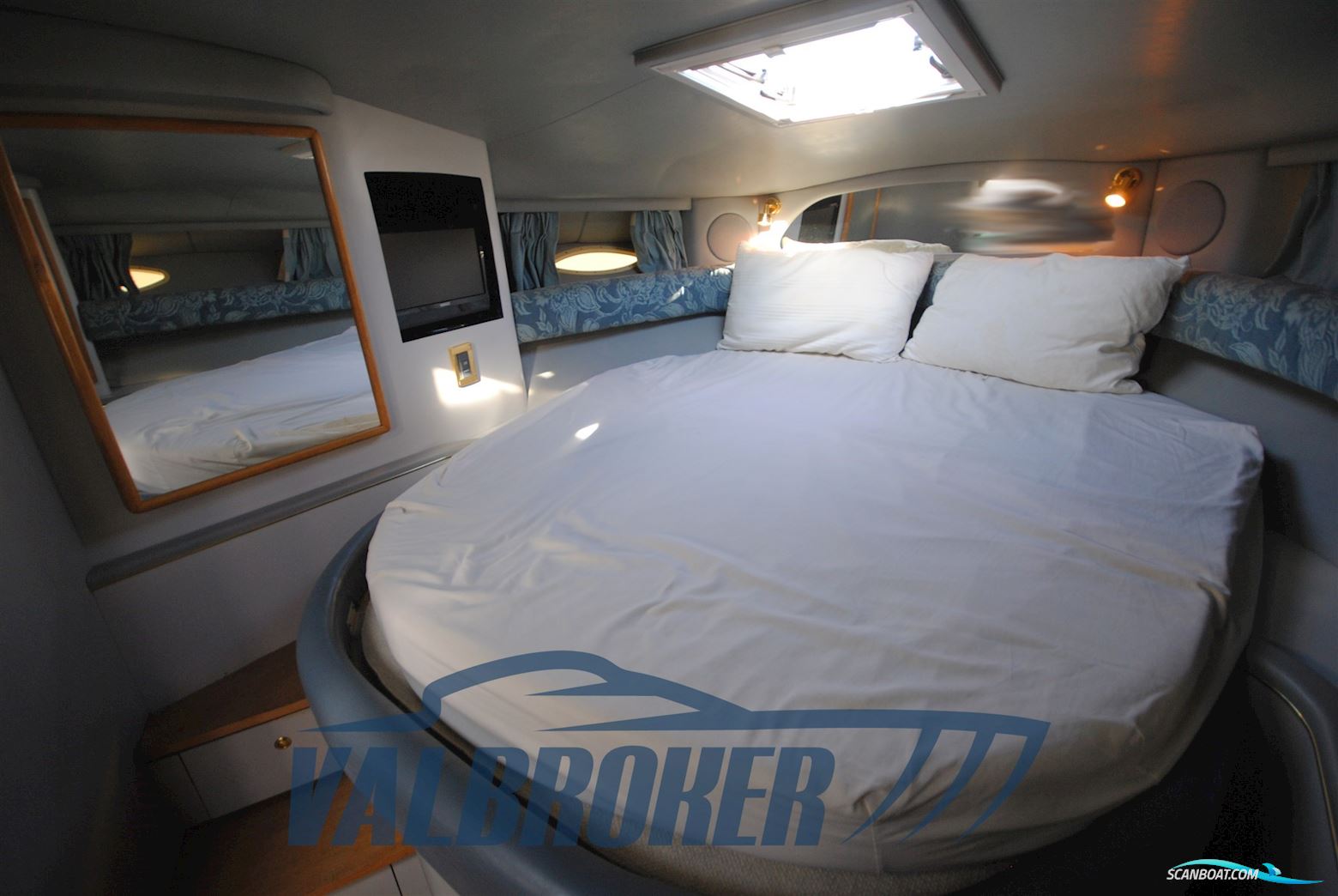 Sea Ray 370 SUNDANCER