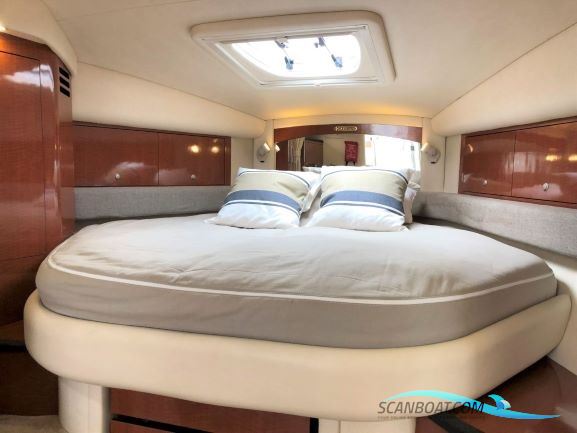 Sea Ray 375 Sundancer