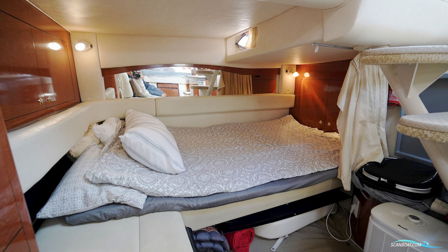 Sea Ray 375 Sundancer