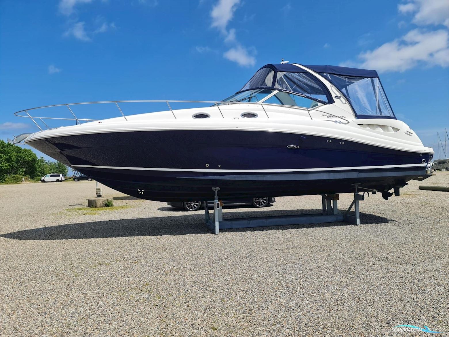 Sea Ray 375 Sundancer Twin Diesel