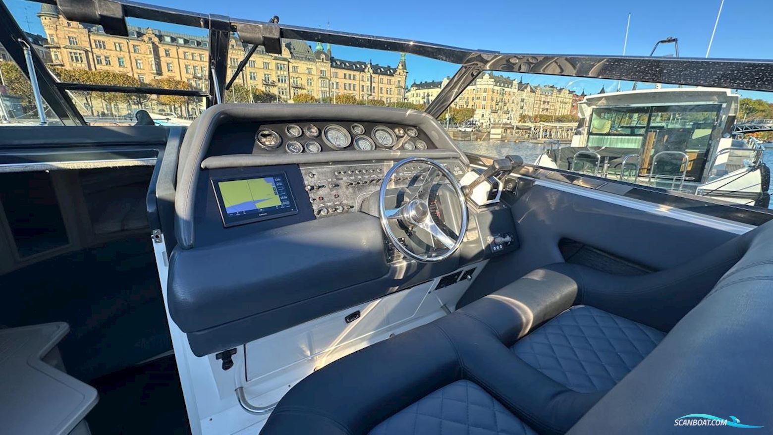 Sea Ray 380 SS