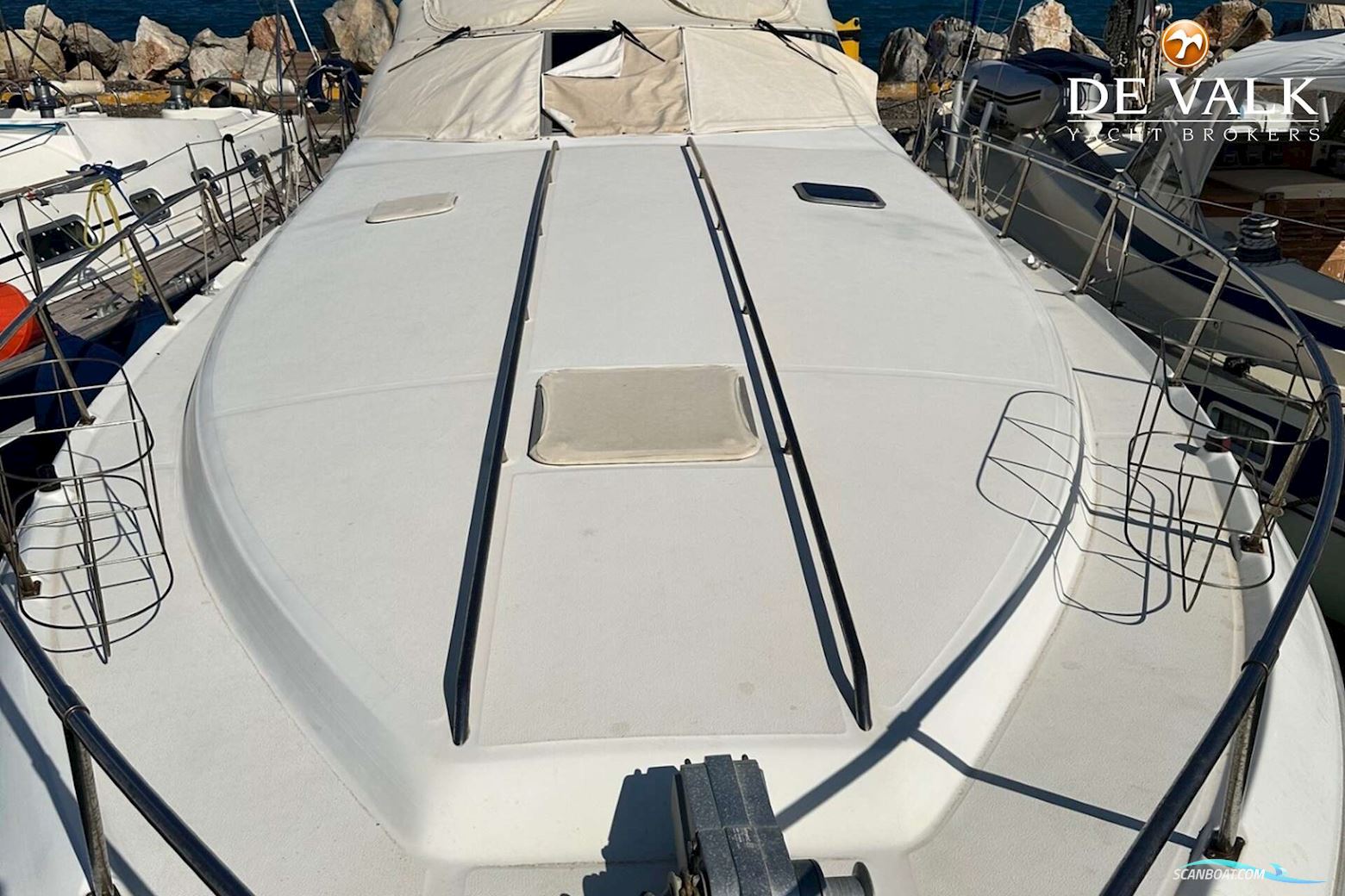 Sea Ray 400 Express Cruiser