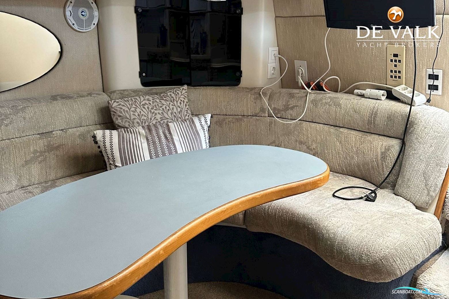 Sea Ray 400 Express Cruiser