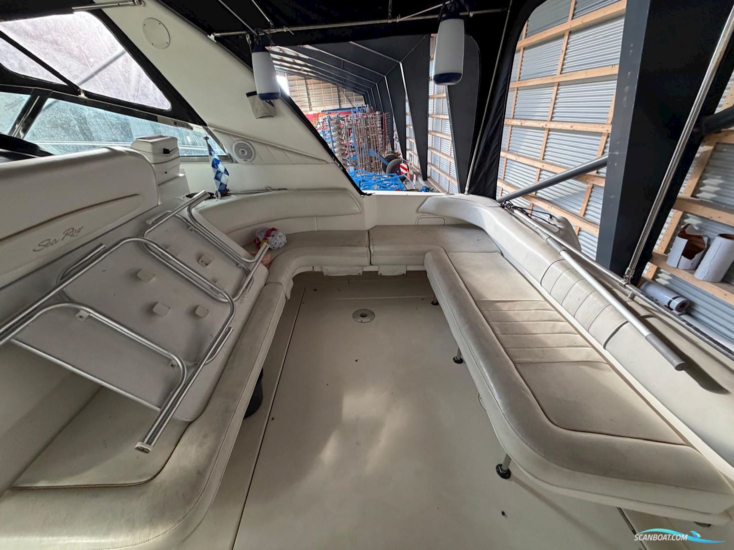 Sea Ray 400 Sundancer