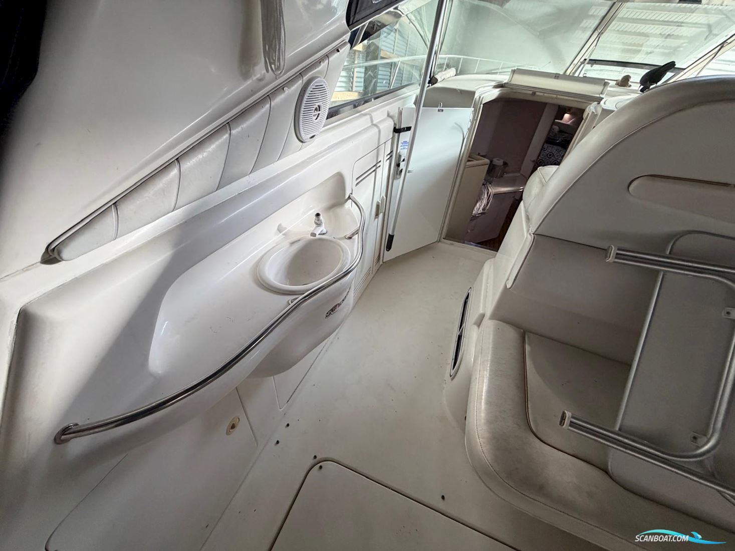 Sea Ray 400 Sundancer