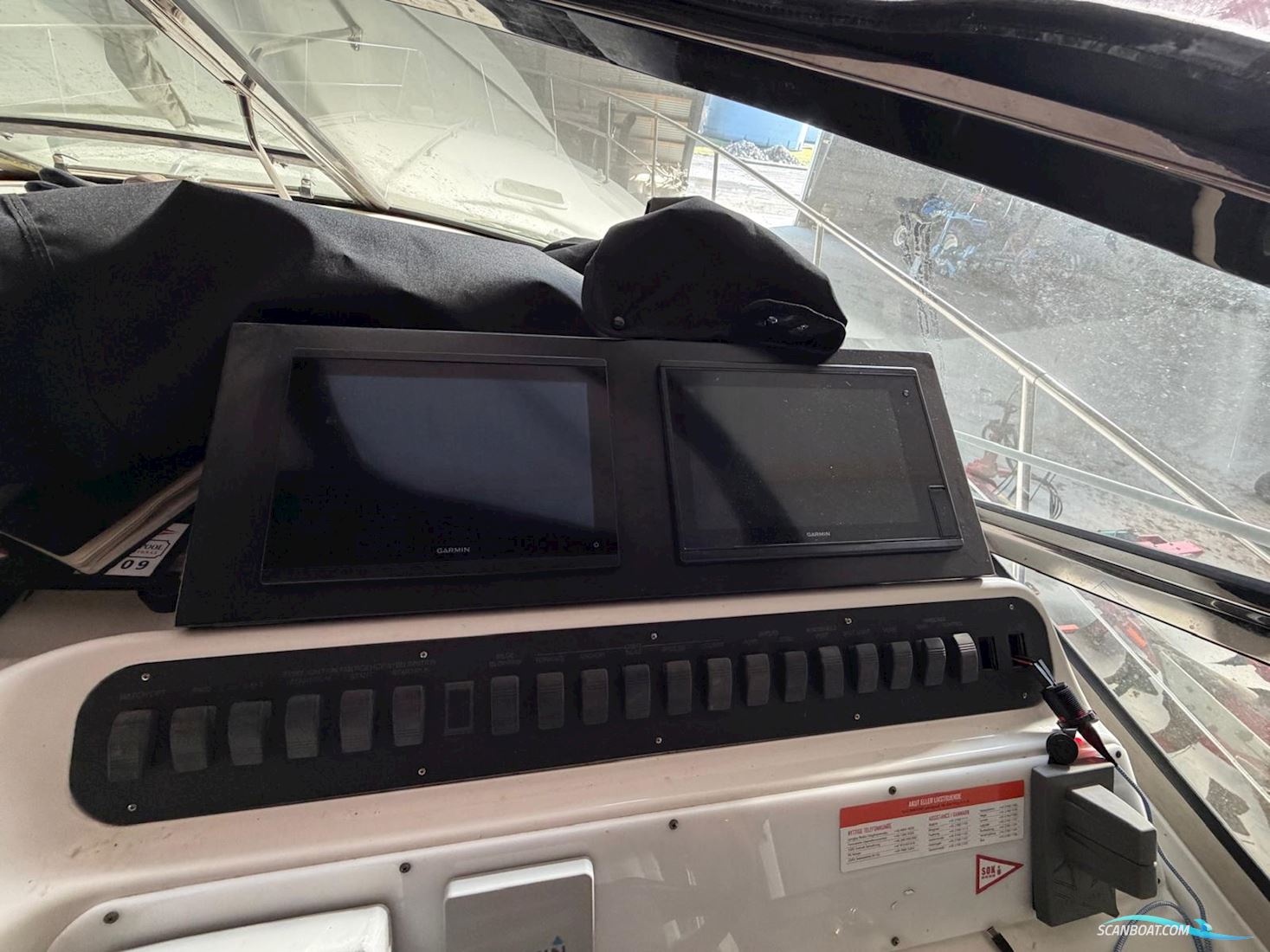 Sea Ray 400 Sundancer